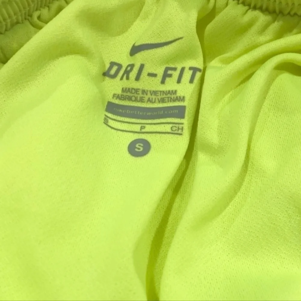Nike Drifit Womens Running Shorts Size Small